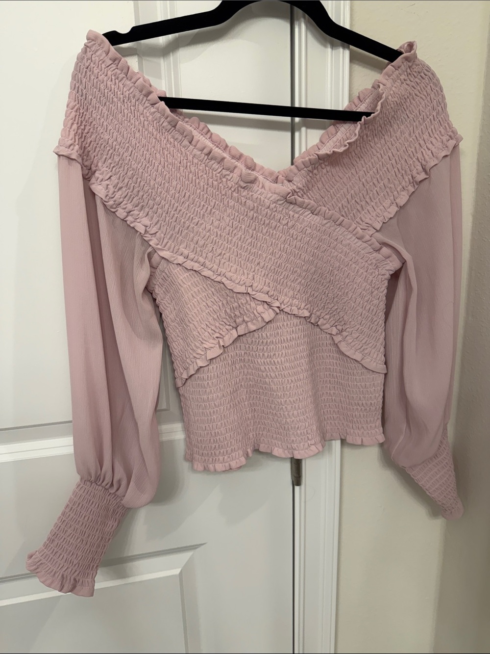 BB Dakota Off-Shoulder Top